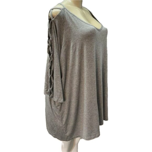 Rhonda Shear Plus 3X Gray Heather Soft V-Neckline Lattice Open 3/4 Sleeve Top - Picture 3 of 6